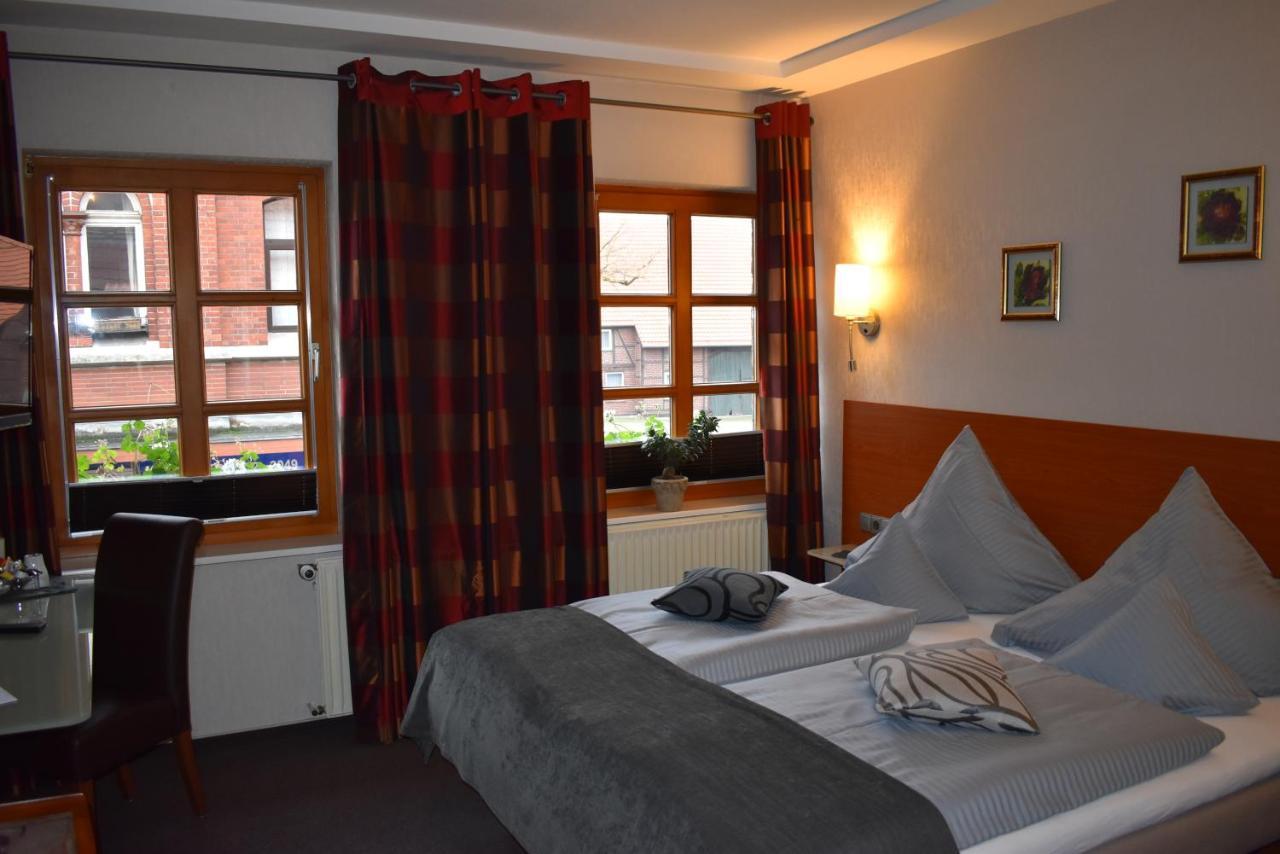 Hotel Neue Stuben Wolfsburg Kültér fotó