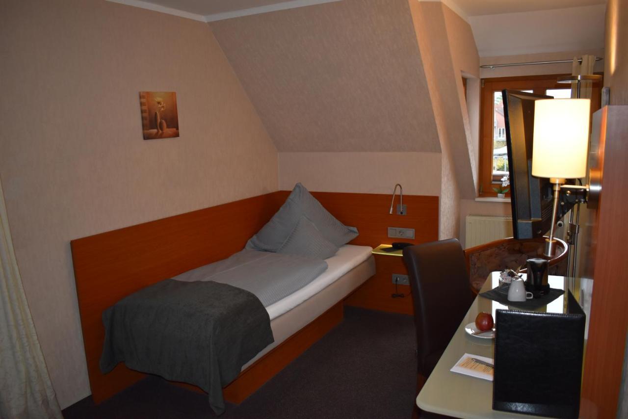 Hotel Neue Stuben Wolfsburg Kültér fotó