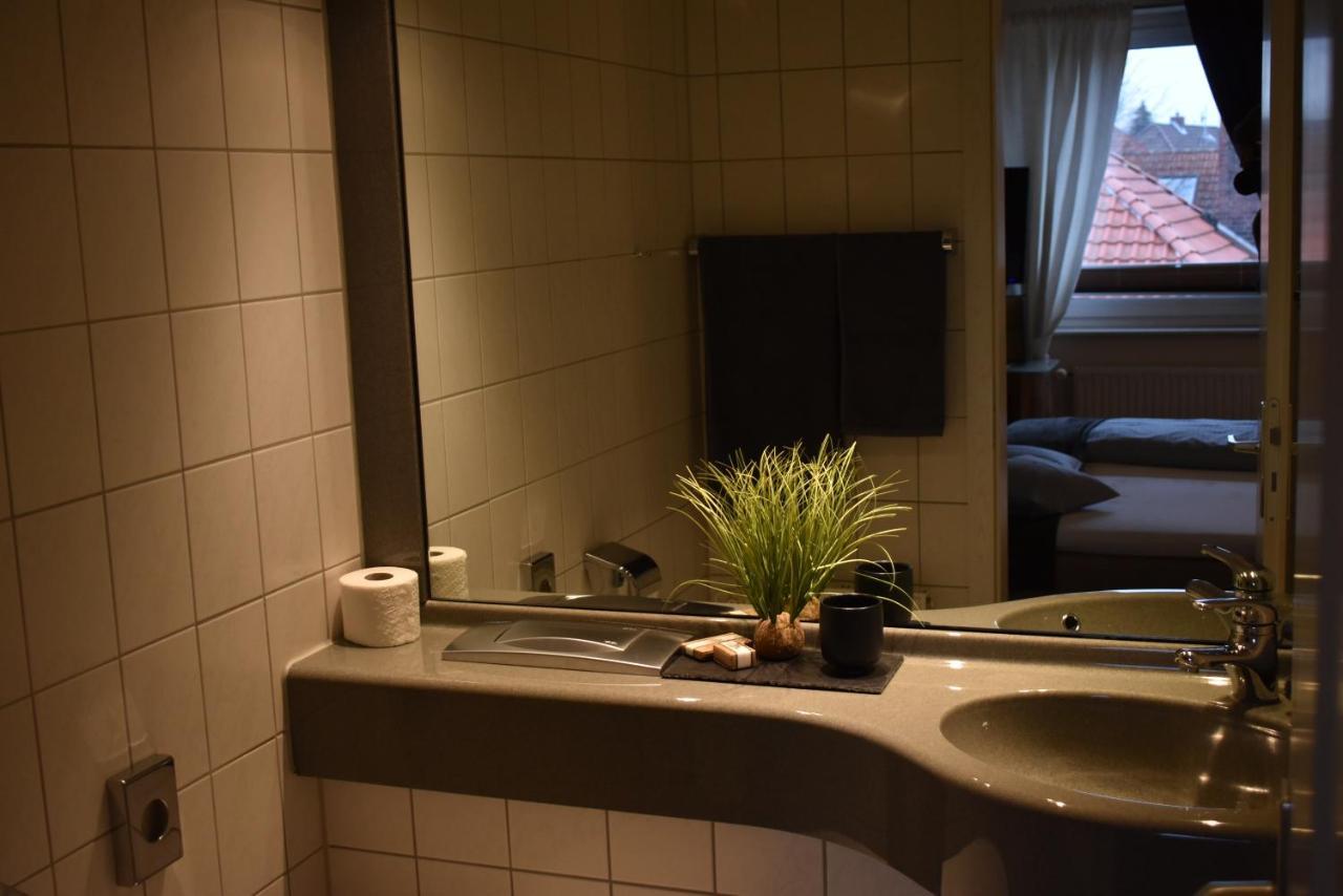 Hotel Neue Stuben Wolfsburg Kültér fotó